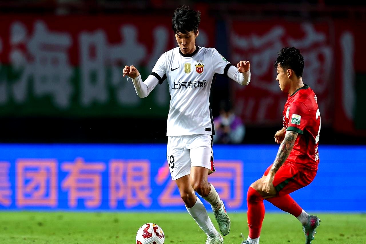 赛后突围战来临，上海海港围绕葡超刷新队史纪录，震撼外界，控场能力受关注的简单介绍开云app下载